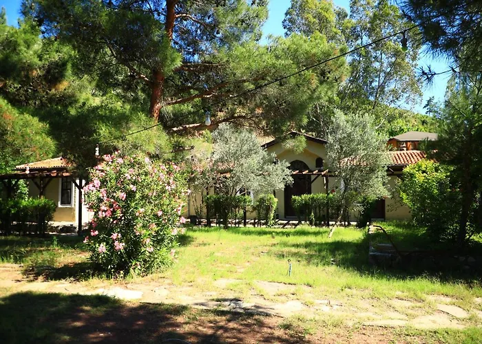 Eski Yeni Hotel